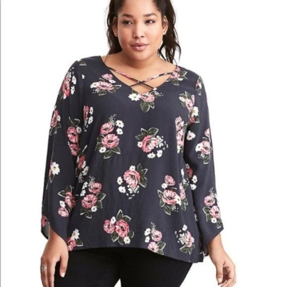 Torrid Floral Print Challis Cross Front Blouse - Picture 1 of 8